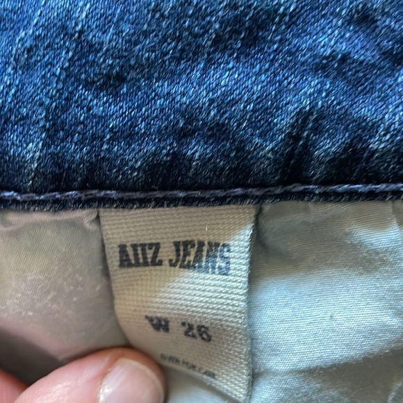 Women’s size waist 26 AIIZ Blue Denim Shorts - Picture 3 of 11